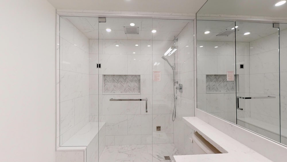 Ski in Ski out - Steam Shower - Roof top Hot tub, Photo 38