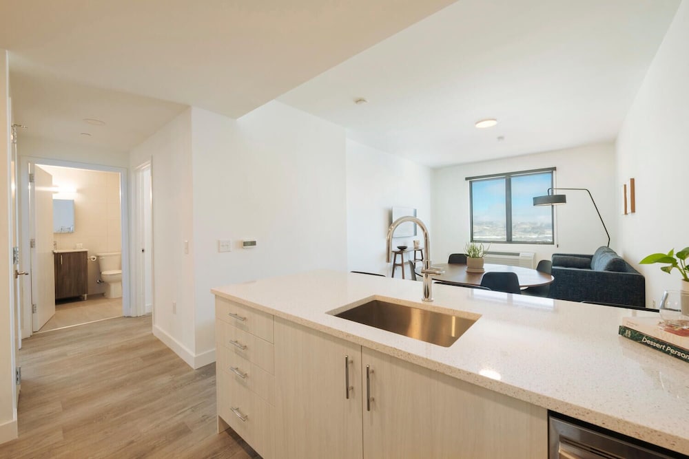 One Bedroom Condo And Studio photo 1