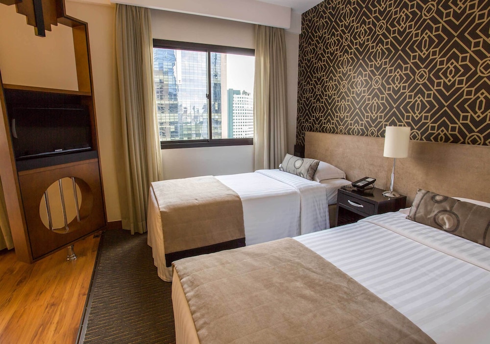 Room thumbnail 5