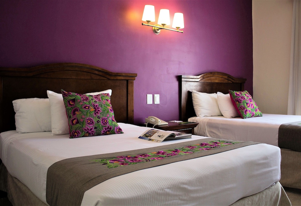 Standard Double Room, 2 Double Beds - Photo 12