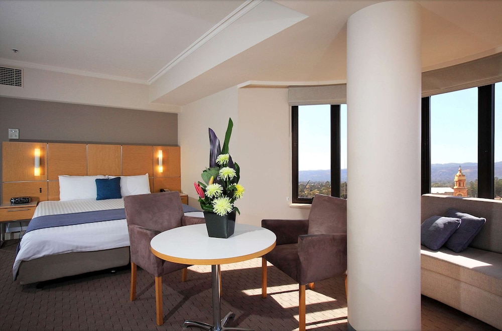 Junior Suite - City View - Photo 4