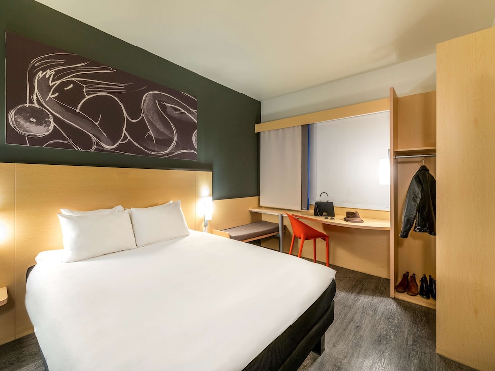 Standard Room, 1 Double Bed photo 3