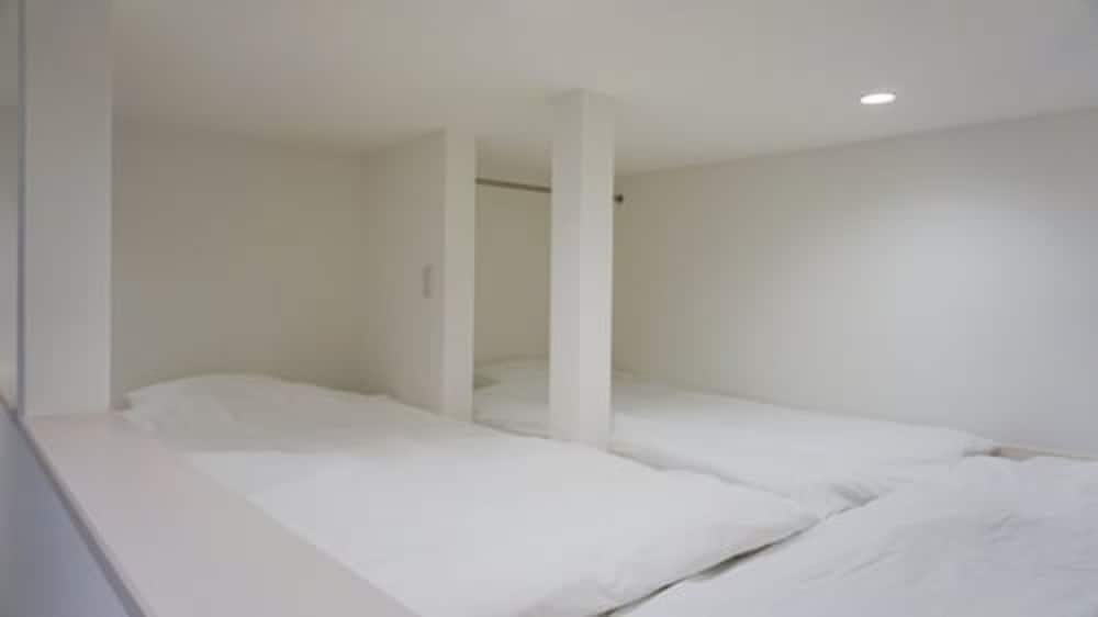 Maisonette Room - Photo 11