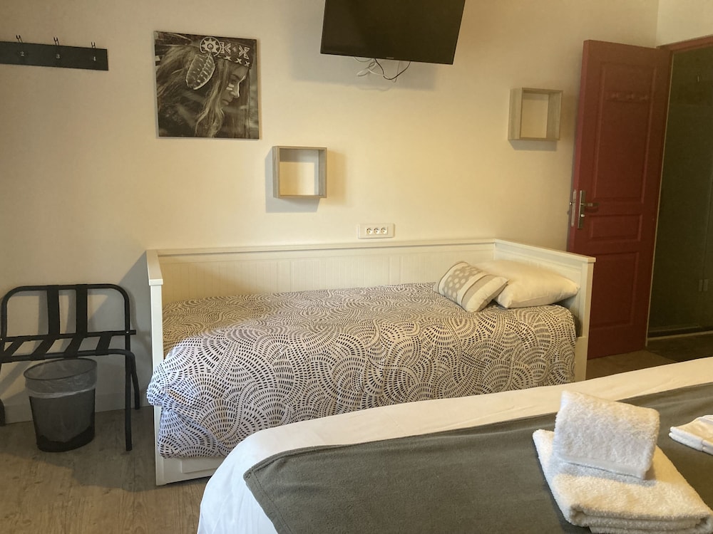 Comfort Triple Room, Garden View photo 2