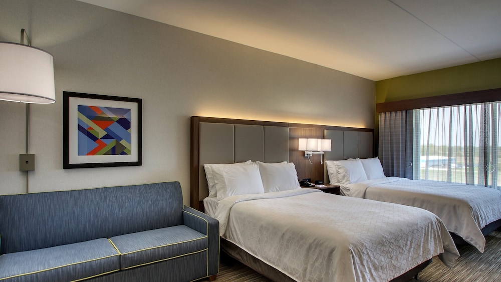 Suite, 2 Queen Beds - Photo 1