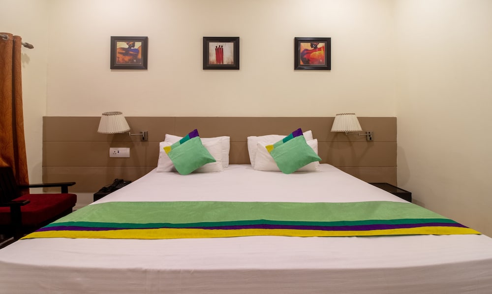 Standard Double or Twin Room - Photo 3