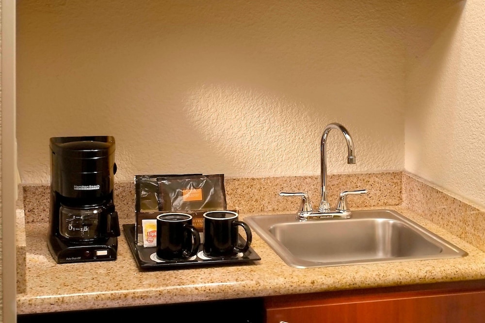 Suite, Multiple Beds - Photo 2