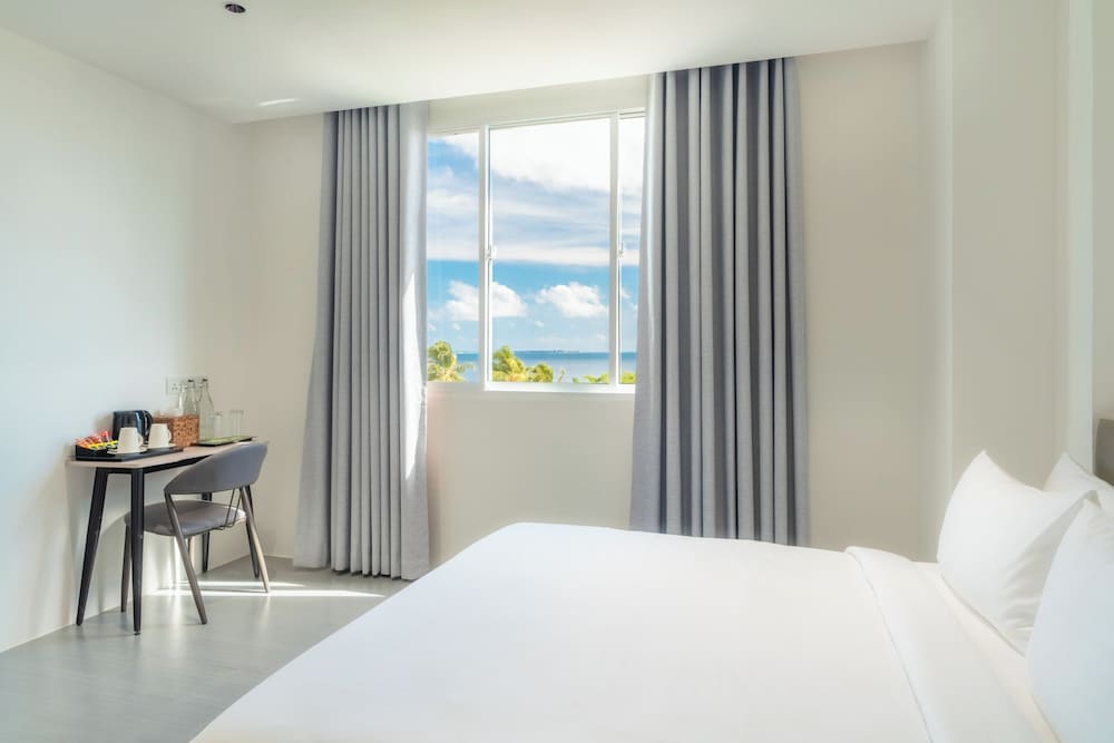 Standard Room, City View