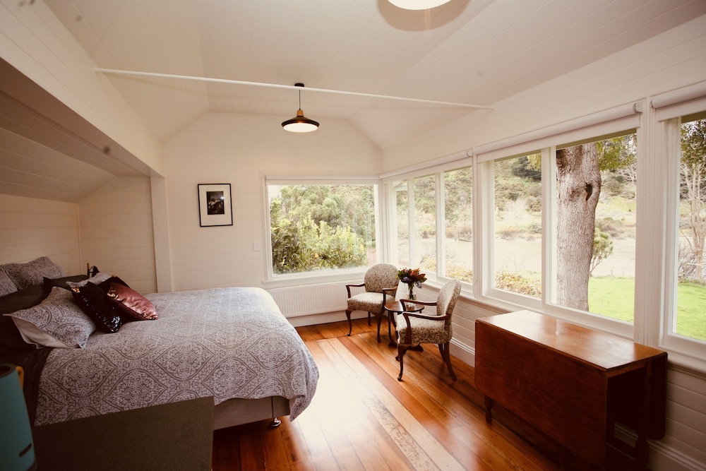 Superior Double or Twin Room, Kitchenette, River View photo 3