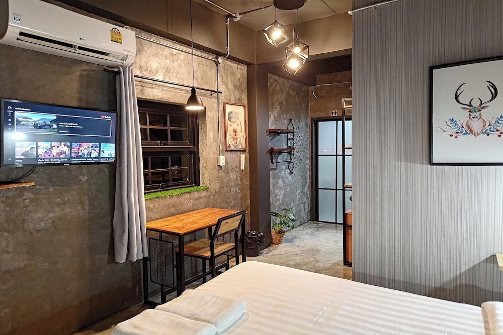 Standard Double Room - Photo 4