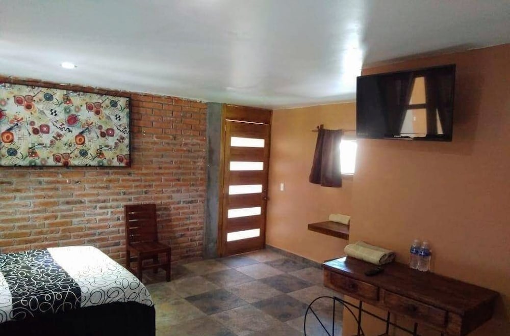 Family Room photo 2