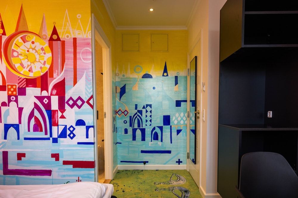 Gallery Double Room (Hans Juergen Schoebel) photo 3