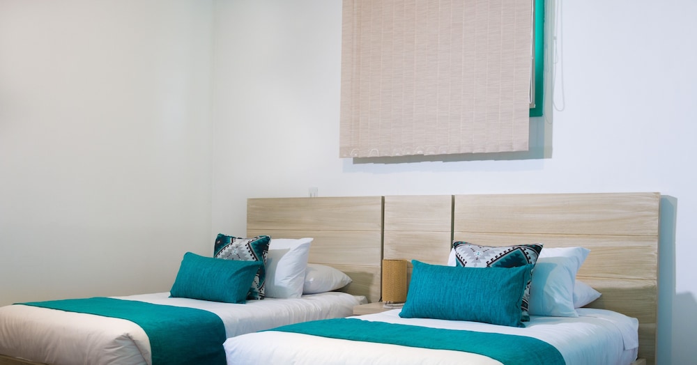 Twin Room, Multiple Beds