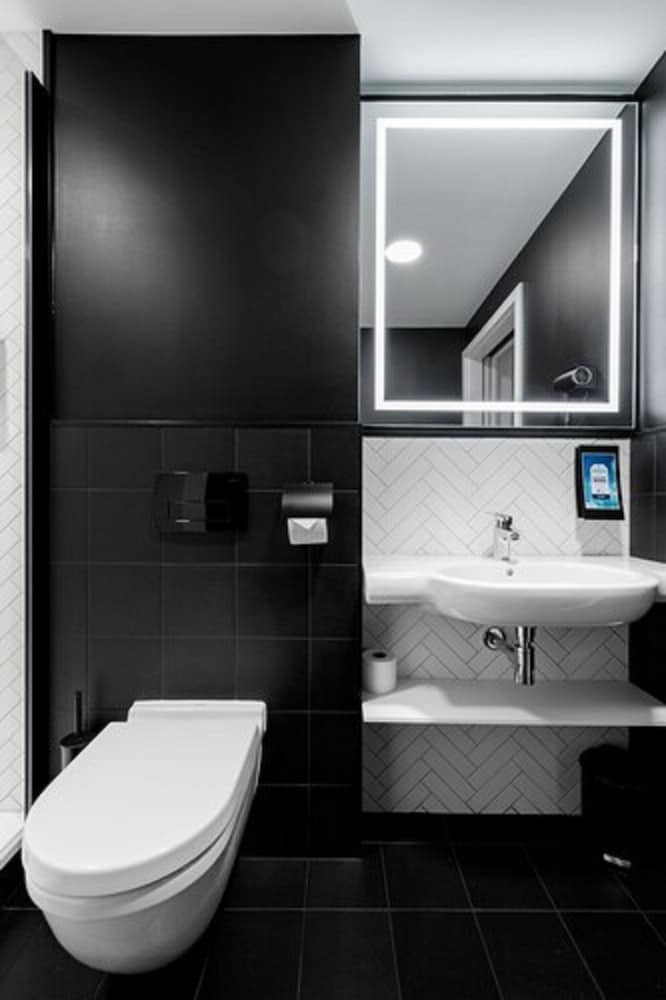 Executive Room, 2 Twin Beds - Photo 5