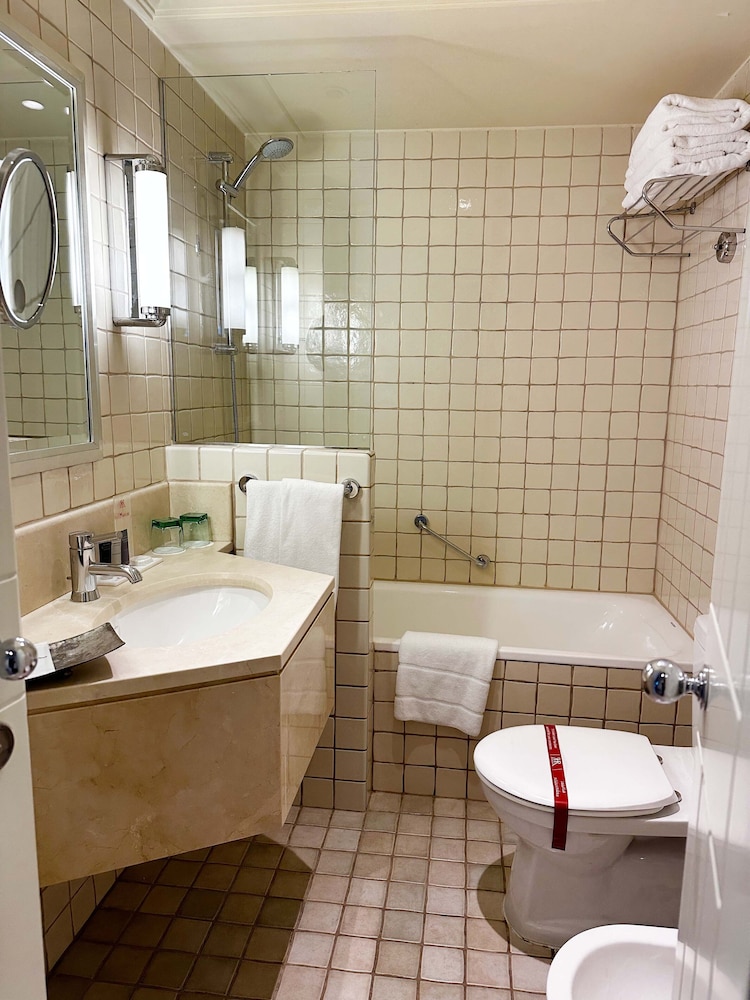 Royal Room, 1 King Bed, Sea View (Club) - Photo 7