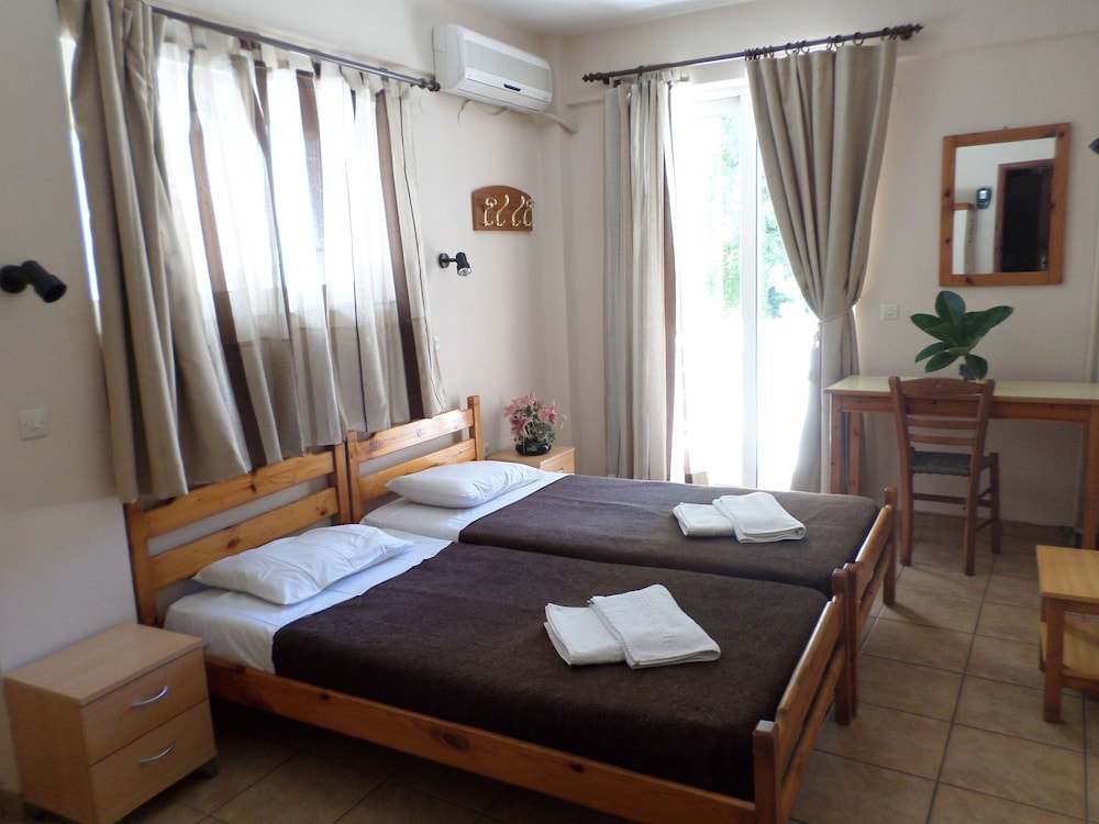 Twin Room, 2 Twin Beds, Non Smoking