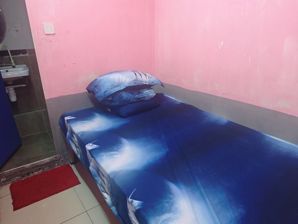 Basic Double Room photo 3