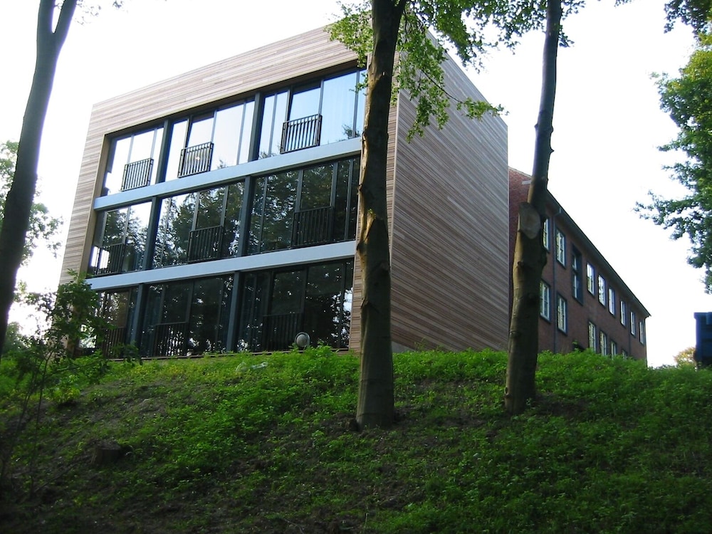 Executive Room, Partial Bay View, Annex Building - Photo 5