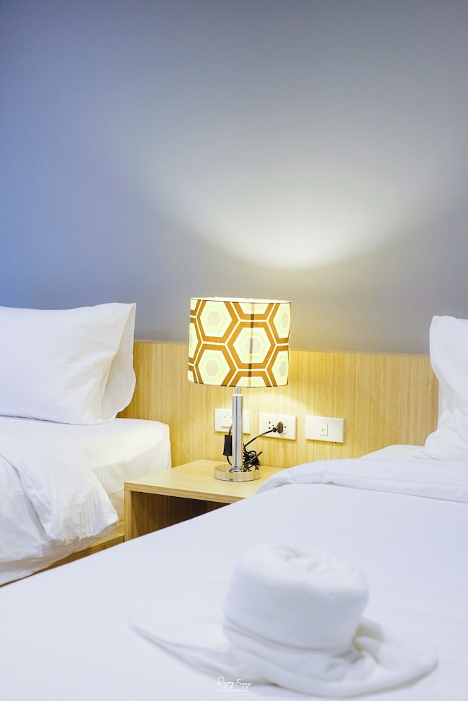 Standard Twin Room, Balcony photo 3