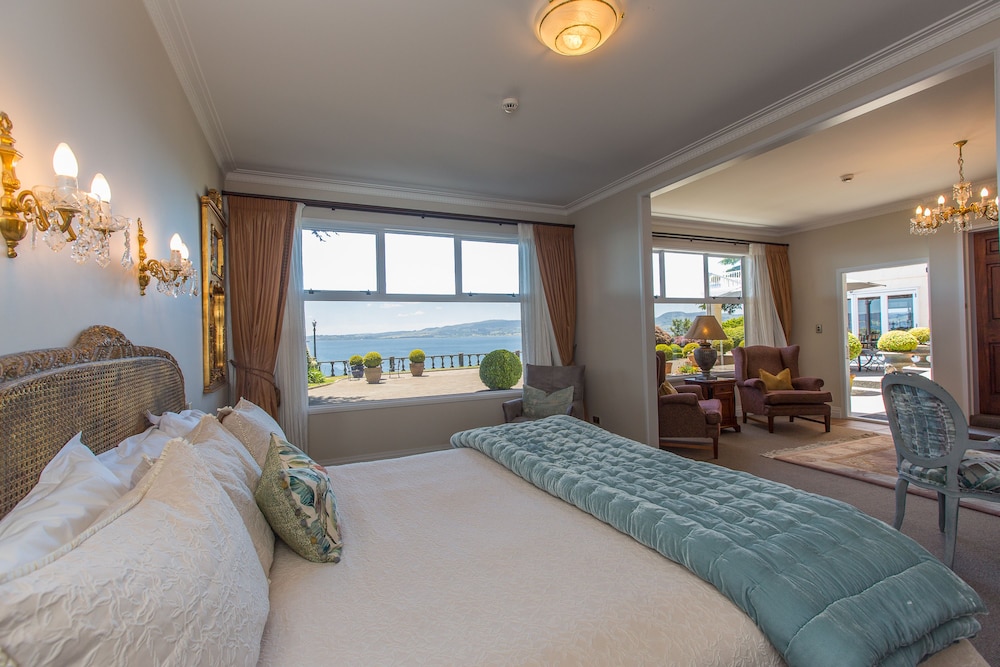 Cottage Suite photo 2