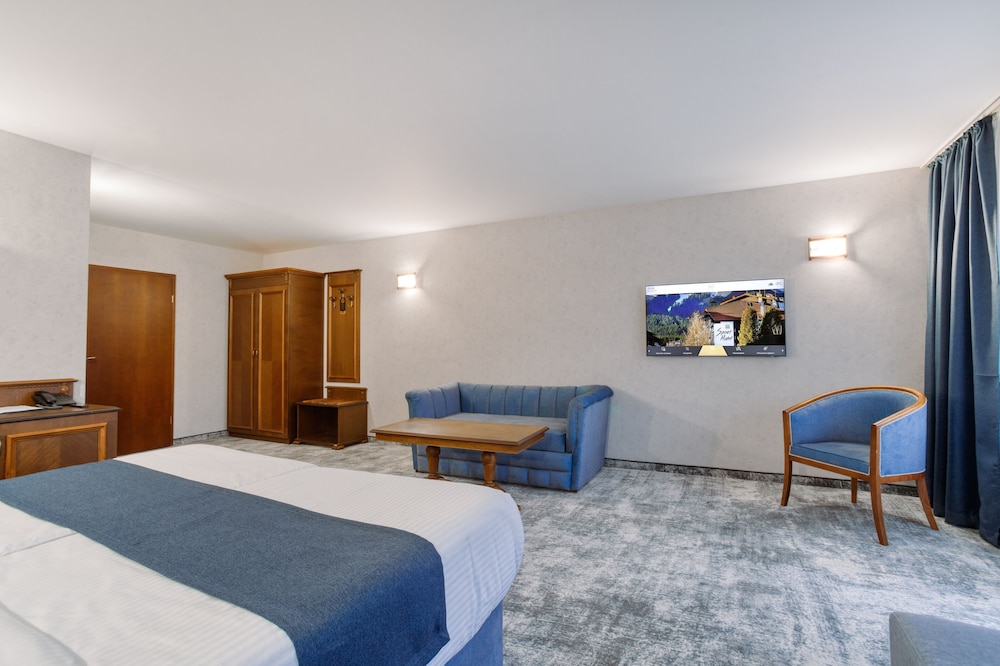 Deluxe Double Room photo 3