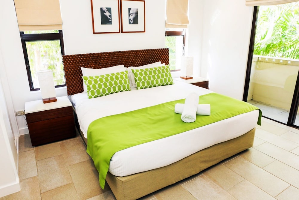3 Bedroom Apartment Balinese Style Resort photo 1