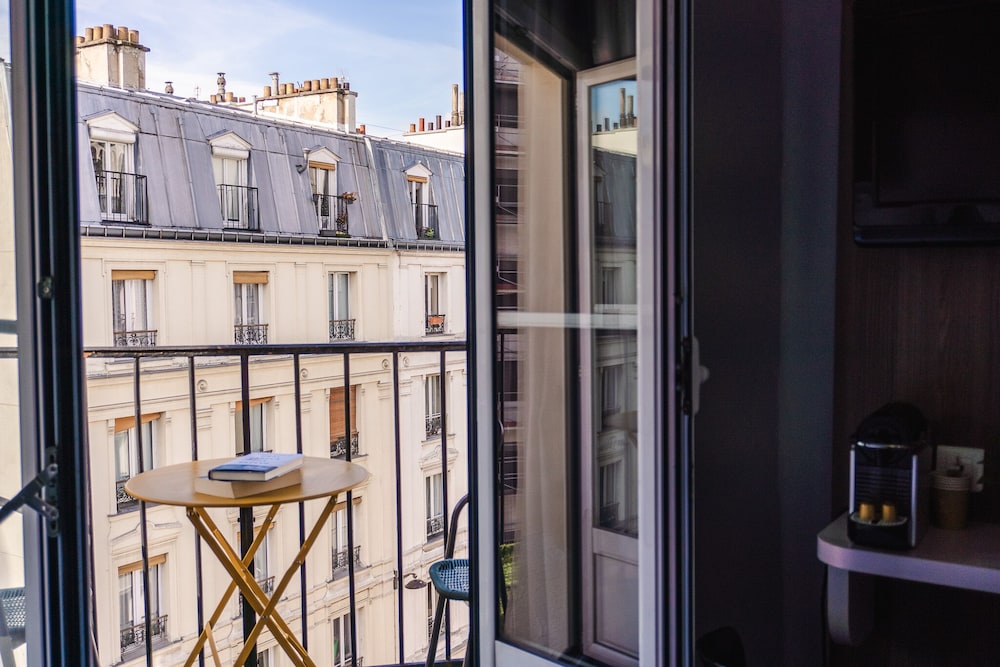 Superior Double Room, Balcony photo 3