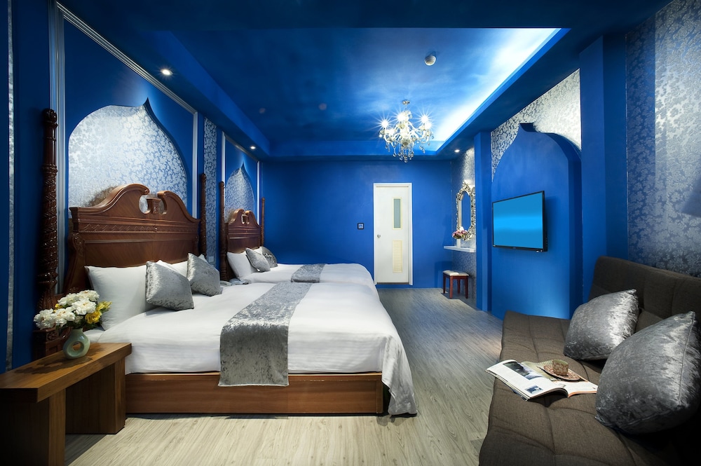 Deluxe Quadruple Room, 2 Double Beds photo 1
