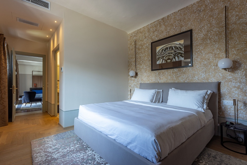 Two-Bedroom Suite Camelia - Photo 8
