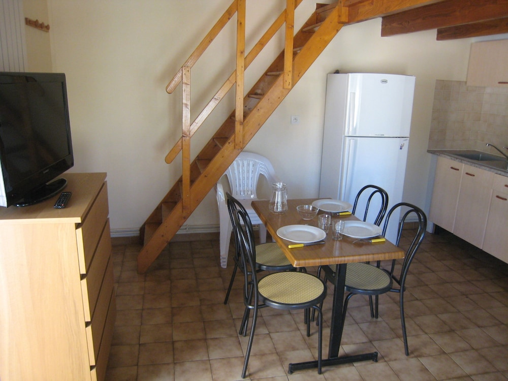 Studio, Mezzanine photo 2