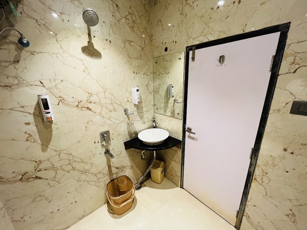 Deluxe Double Room, 1 Bedroom photo 3