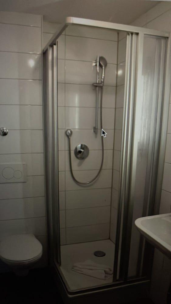 Standard Double Room, Private Bathroom, Garden View photo 3