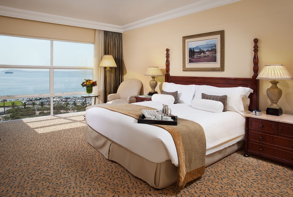 Room, Accessible photo 1