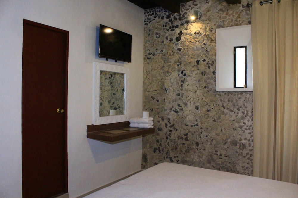 Standard Room, 1 Bedroom, Private Bathroom photo 3