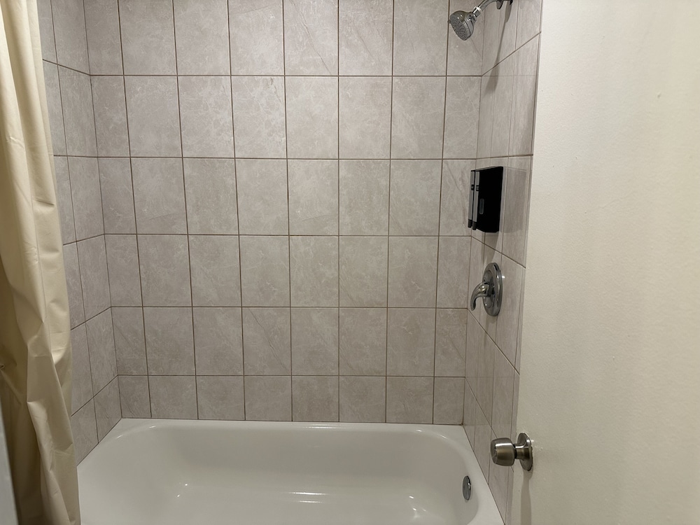 Superior Room, 1 Queen Bed - Photo 14