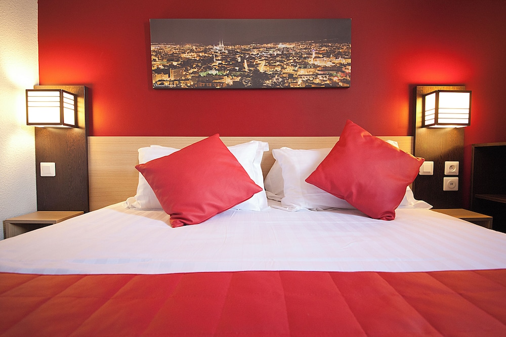 Double or Twin Room photo 2