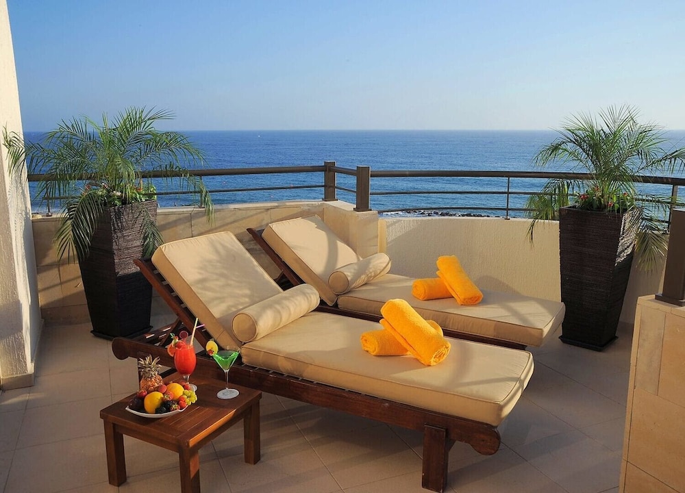 Penthouse photo 3