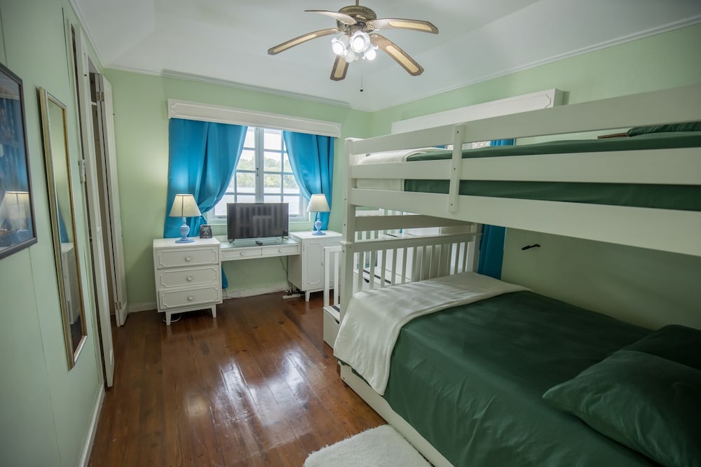 Comfort Villa, 5 Bedrooms