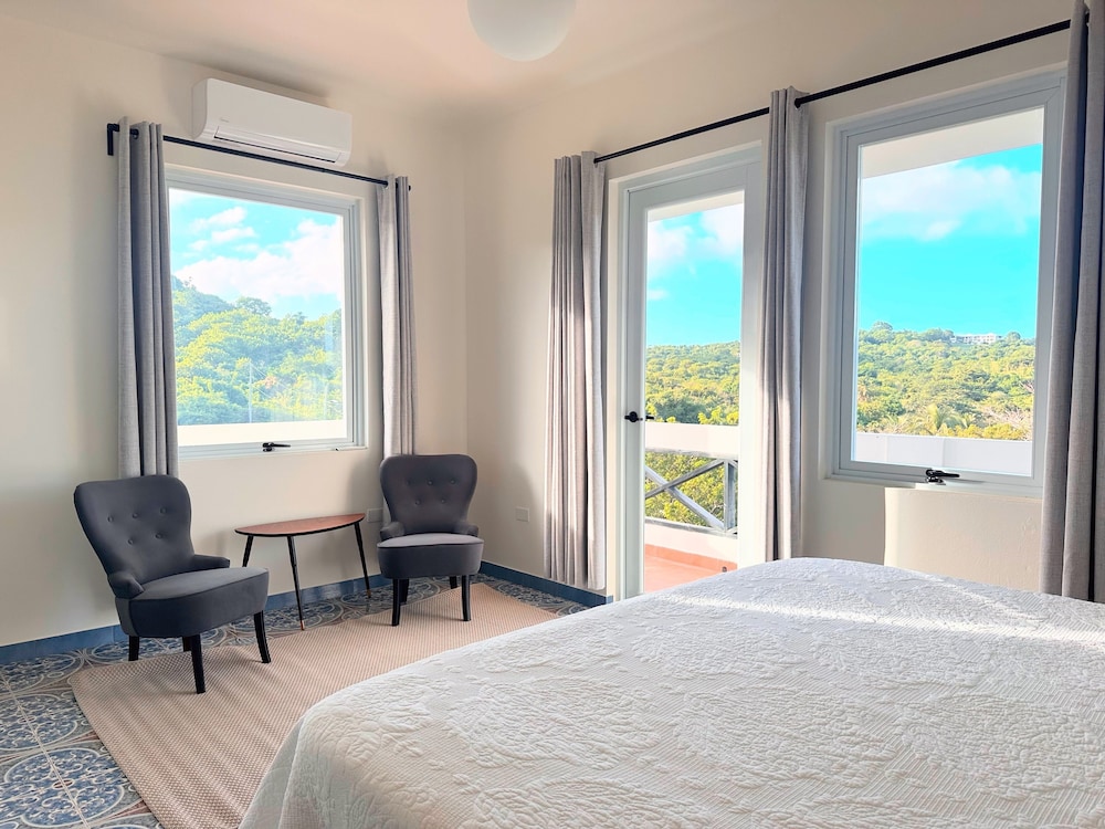 Luxury Double Room, Balcony, Mountain View