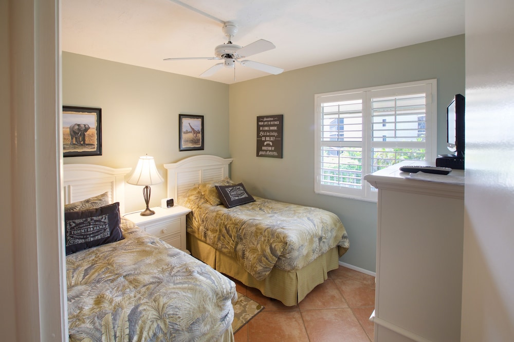 Condo, 2 Bedrooms (Garden/Pool View)
