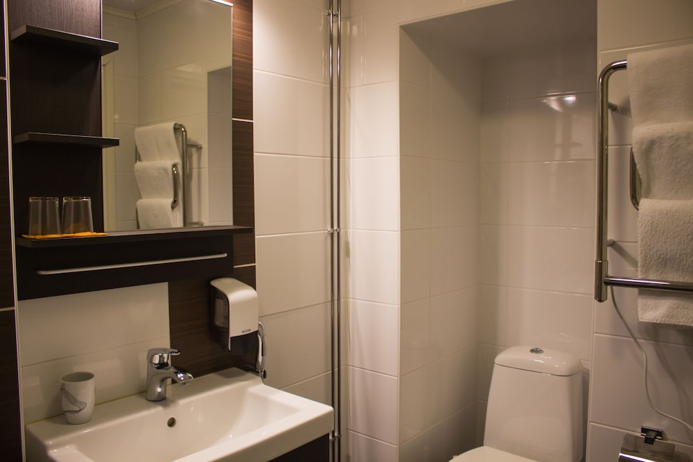 Double Room, Terrace Or Lake View photo 3