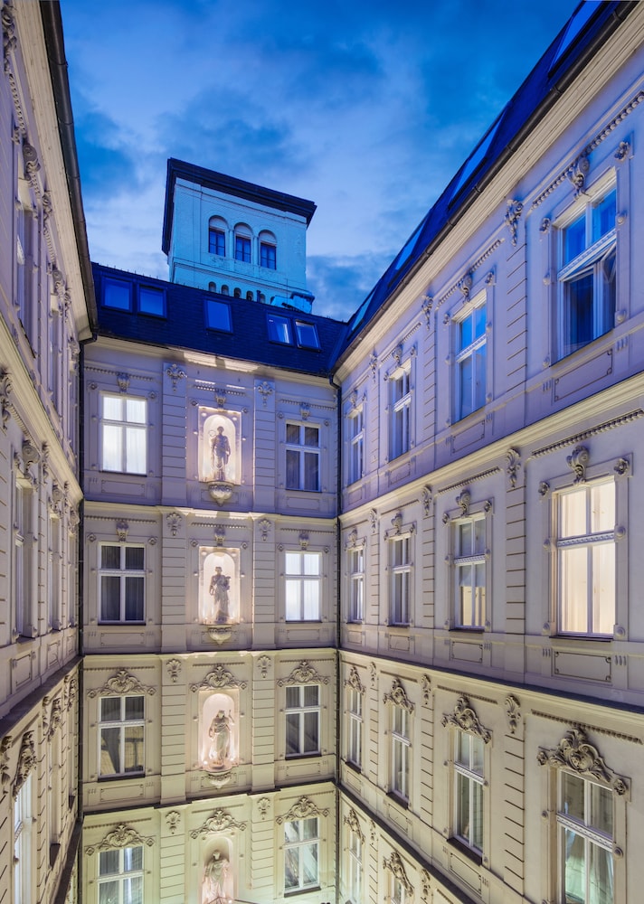 Junior Suite, 1 Double Bed (and sofa)