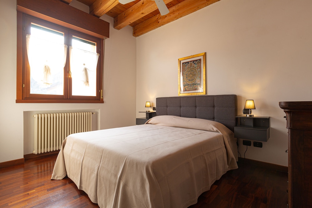 Comfort Apartment photo 2