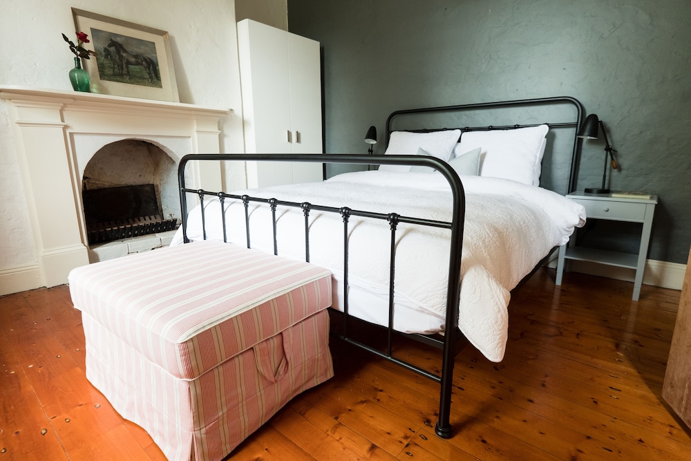 Traditional House, 2 Bedrooms, Kitchen photo 2