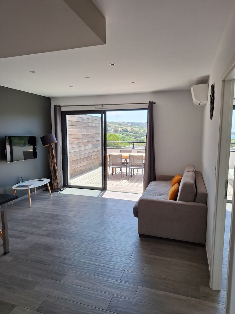 Superior Apartment, 1 Bedroom, Sea View