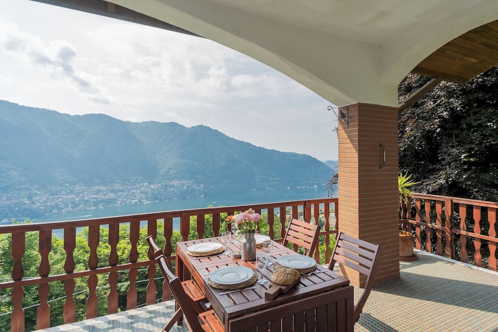 Villa (2 Bedrooms)