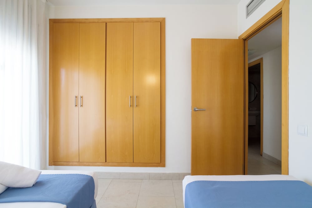Apartment, 3 Bedrooms - Photo 13