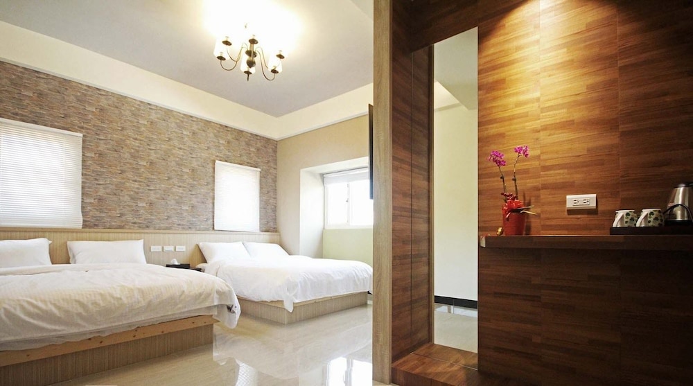 Standard Quadruple Room (301) photo 1