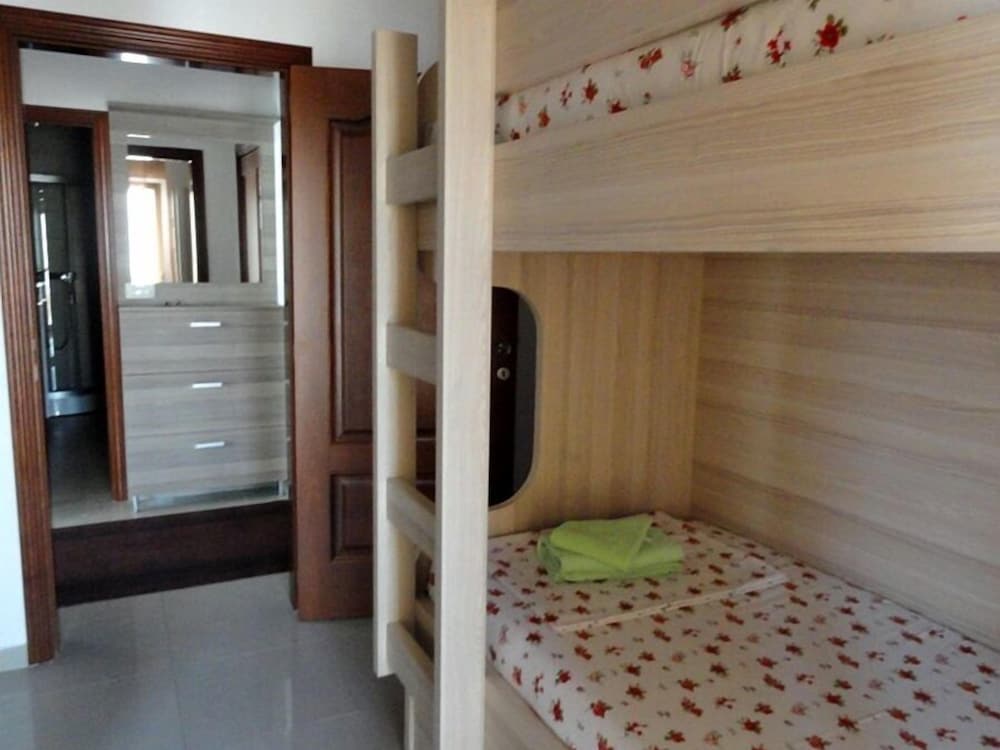 Exclusive Apartment, Sea View