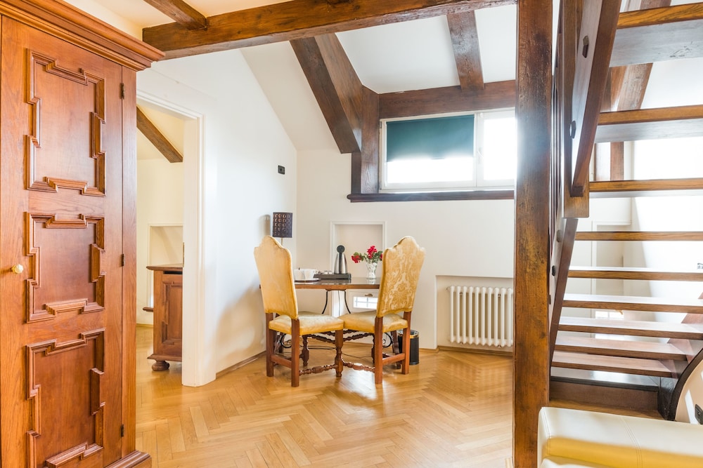 Deluxe Suite, 2 Bedrooms